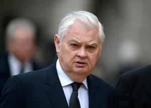 Одного из руководителей  Phorm лорда Нормана Ламонта называют «человеком, который помогал Горбачеву и Ельцину ввести Россию в международное экономическое сообщество»