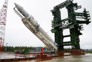 Новая российская ракета-носитель «Ангара» на стартовой площадке в Плесецке