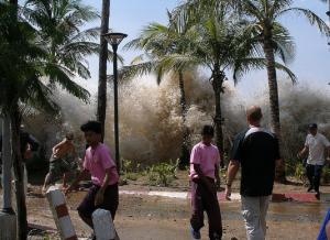 Волна цунами 2004 года в Ао Нанге, Таиланд
