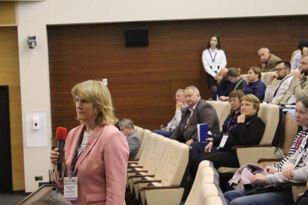 Что защитит нас от бактерий, которым не страшны антибиотики