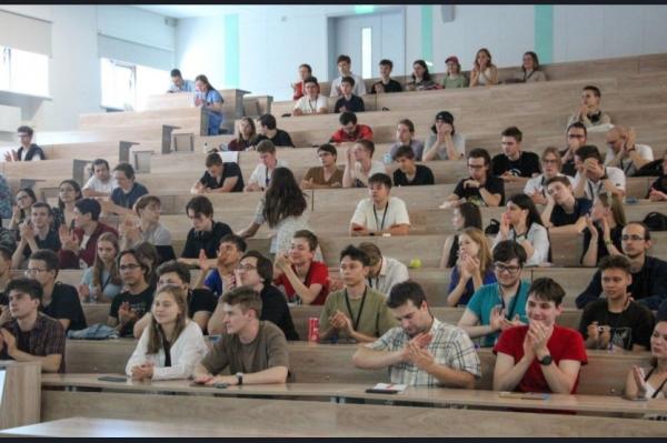 В НГУ с участием правительства области открылась "Математическая мастерская"