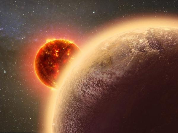 Сибирские физики смоделировали атмосферу самой горячей из известных экзопланет