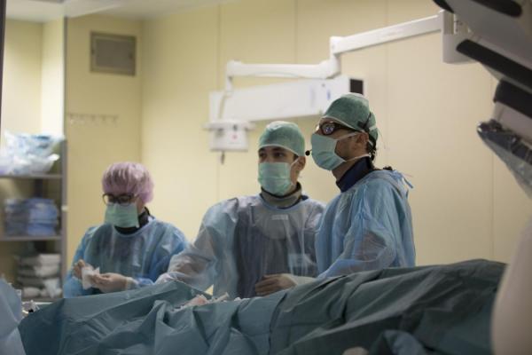 Хирурги Центра Мешалкина спасли пациентку с редкой жизнеугрожающей патологией