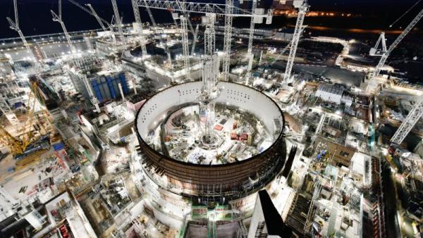Европейская Комиссия намерена дать «зеленый свет» атомной и газовой энергетике