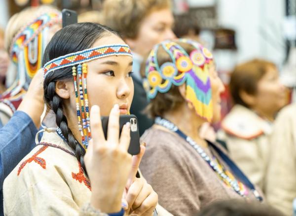 На Камчатке создадут интернет-платформу для сохранения языков коренного населения, на которой будет собрана вся изданная литература по теме и этнографический материал