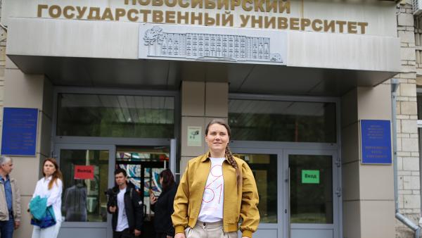 Визит Анны Кикиной в НГУ напомнил про сотрудничества вуза с Роскосмосом