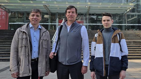 Новосибирские ученые помогают нефтяникам безопасно «запаковывать» углекислый газ под землей