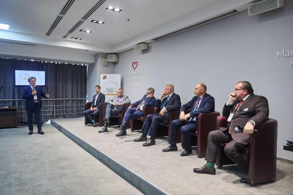 Врачи и ученые из разных регионов России обсудили будущее ревматологии