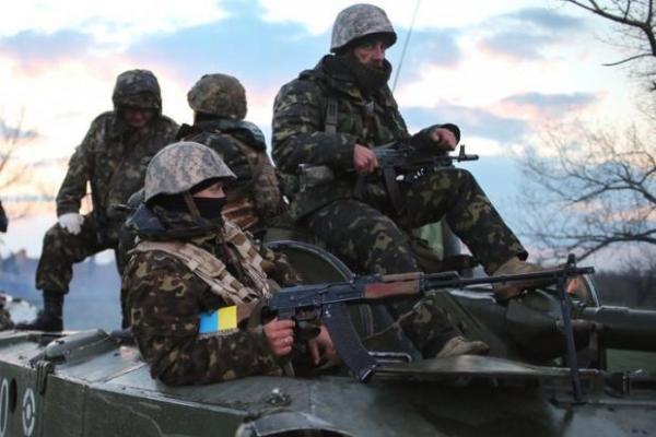 Cейчас начнут перенаправлять украинские войска в стратегически важные районы: Одесса, Запорожье, Херсон и Николаев.