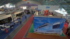 Примерно год назад компания «Sky Way» презентовала в Новосибирске свой проект скоростного транспорта на струнных эстакадах