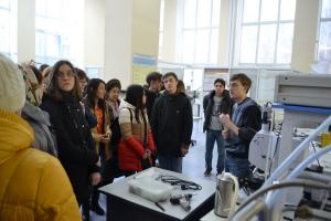 В понедельник 8 февраля 2016 года Институт «Международный томографический центр» СО РАН открыл свои двери для учеников физико-математической школы