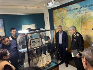 В Якутске прошел круглый стол, посвященный трем столпам российской истории на Дальнем Востоке