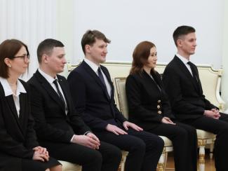 За какие достижения молодые ученые получили премию президента России