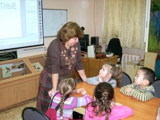 В Лаборатории экологического воспитания ИЦиГ СО РАН ученые находят общий язык даже с дошкольниками