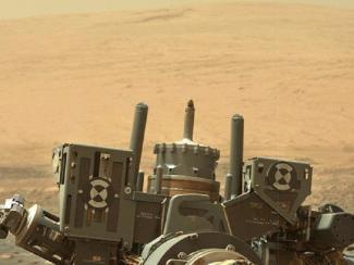 Сломавшаяся буровая установка Curiosity снова готова к работе, но бурить теперь придется по-новому