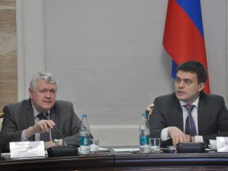 Руководство ФАНО России и СО РАН проанализировало итоги первого года совместной работы