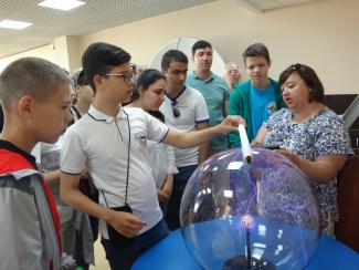 Участники Международной исследовательской экспедиции имени Тура Хейердала посетили Новосибирский Академгородок