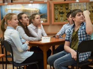 Три дня весенних каникул школьники Советского района проводят в увлекательном соревновании на знание природы родного края