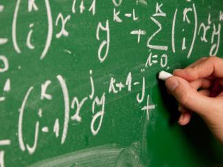 «Низкий уровень математики — удар по обороноспособности страны»