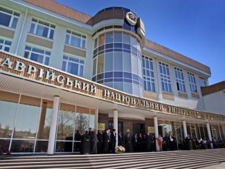 Профкомитет Госдумы просит о "внеочередном" приеме в РАН 16 ученых из Крыма